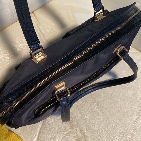 Miztique Nylon Elegant Black Tote computer Travel Bag - Picture 8 of 15